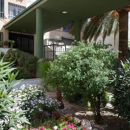 Apartment Arabial 2 *